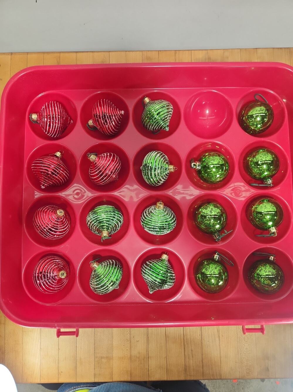 Vintage MCM 19 Plastic Christmas Ornaments Red Green Spiral Glitter w Case